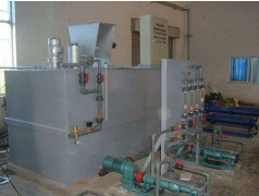 全自動加藥裝置設備以及溶藥裝置的說明 全自動加藥裝置設備以及溶藥裝置的說明