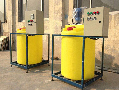 三廂式干粉投加裝置組成、特點及應用范圍介紹(圖文) 三廂式干粉投加裝置組成、特點及應用范圍介紹(圖文)