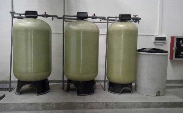 全自動軟水器性能特點及安裝要求 全自動軟水器性能特點及安裝要求