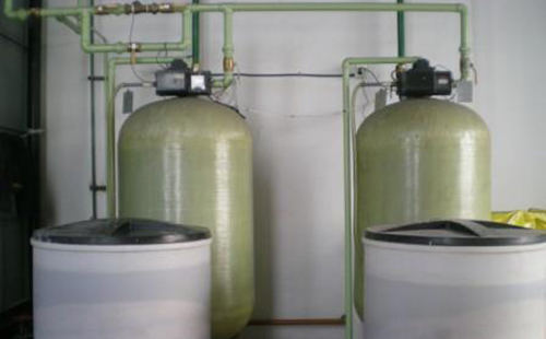 汽車玻璃行業(yè)中軟化水設(shè)備的應(yīng)用 汽車玻璃行業(yè)中軟化水設(shè)備的應(yīng)用