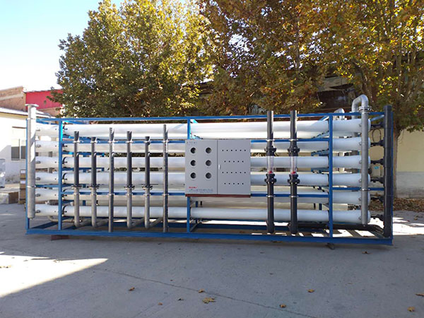 柳林水利局采購(gòu)中天恒遠(yuǎn)125T/H反滲透設(shè)備 柳林水利局采購(gòu)中天恒遠(yuǎn)125T/H反滲透設(shè)備