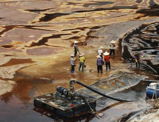 中國水污染問題很嚴(yán)重 帶您簡單看幾個(gè)案例 中國水污染問題很嚴(yán)重 帶您簡單看幾個(gè)案例