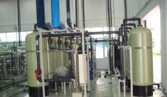 <b>中小型工業(yè)軟化設備的反滲透膜清洗劑如何使用?</b> 中小型工業(yè)軟化設備的反滲透膜清洗劑如何使用?